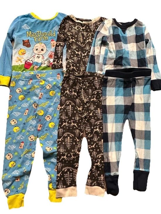 Burt's Bees Other - Toddler Pajama Sets Plaid Coco Melon Reindeer Size 3T